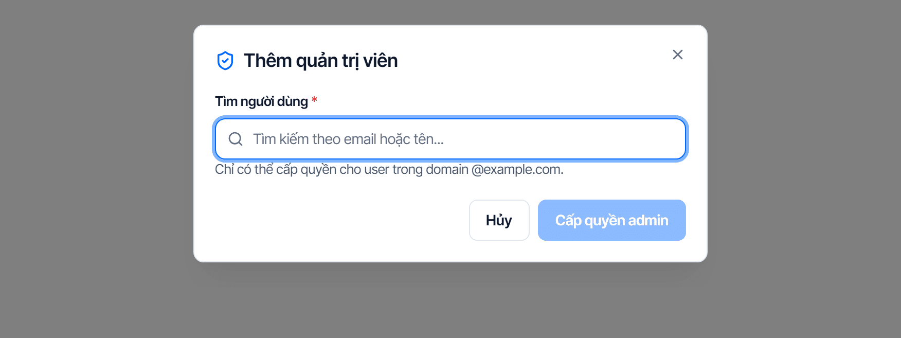 Hộp thoại Thêm quản trị viên: ngay dưới tiêu đề là dòng chú thích chỉ cấp quyền được cho người dùng thuộc tên miền của bạn, tiếp theo là ô Tìm người dùng và danh sách người dùng có một người đang được chọn (tô xanh, có dấu tích), dưới cùng là hai nút Hủy và Cấp quyền admin